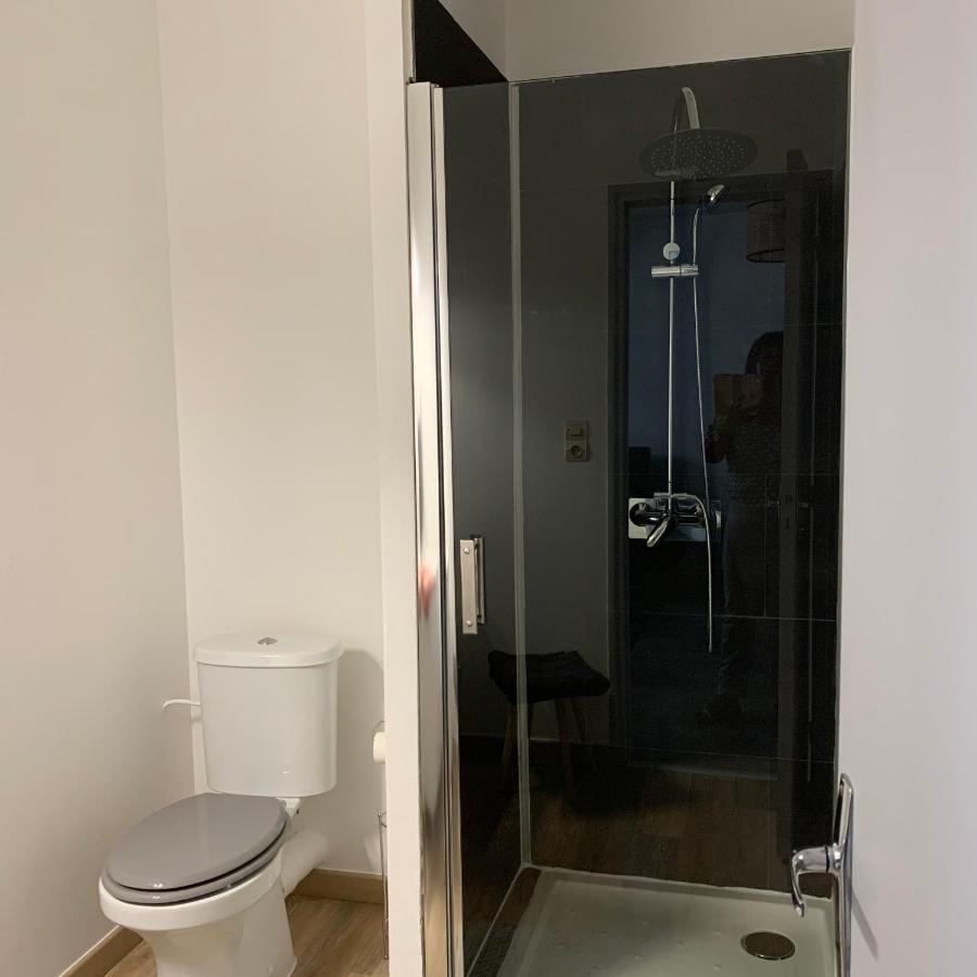 Appartement 4 Personnes Emplacement Ideal Proche Des 24H Et Gare Le Mans Exterior photo