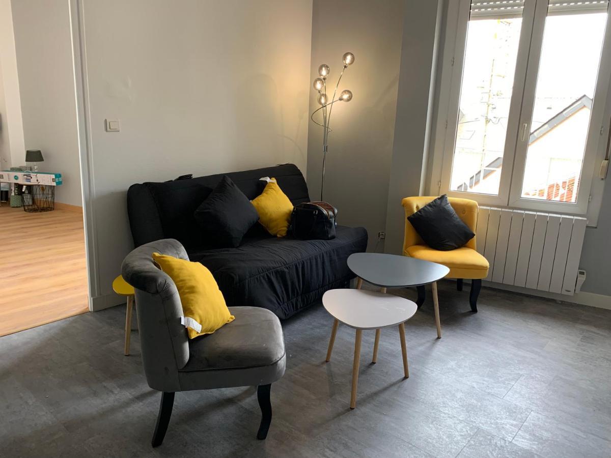 Appartement 4 Personnes Emplacement Ideal Proche Des 24H Et Gare Le Mans Exterior photo